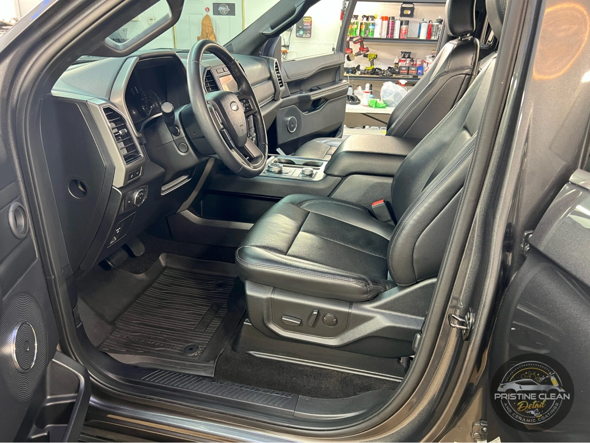 Car Detailing Schoolcraft